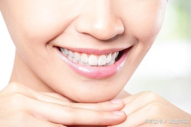 美白牙齿的科学与艺术，打造自信笑容的秘诀