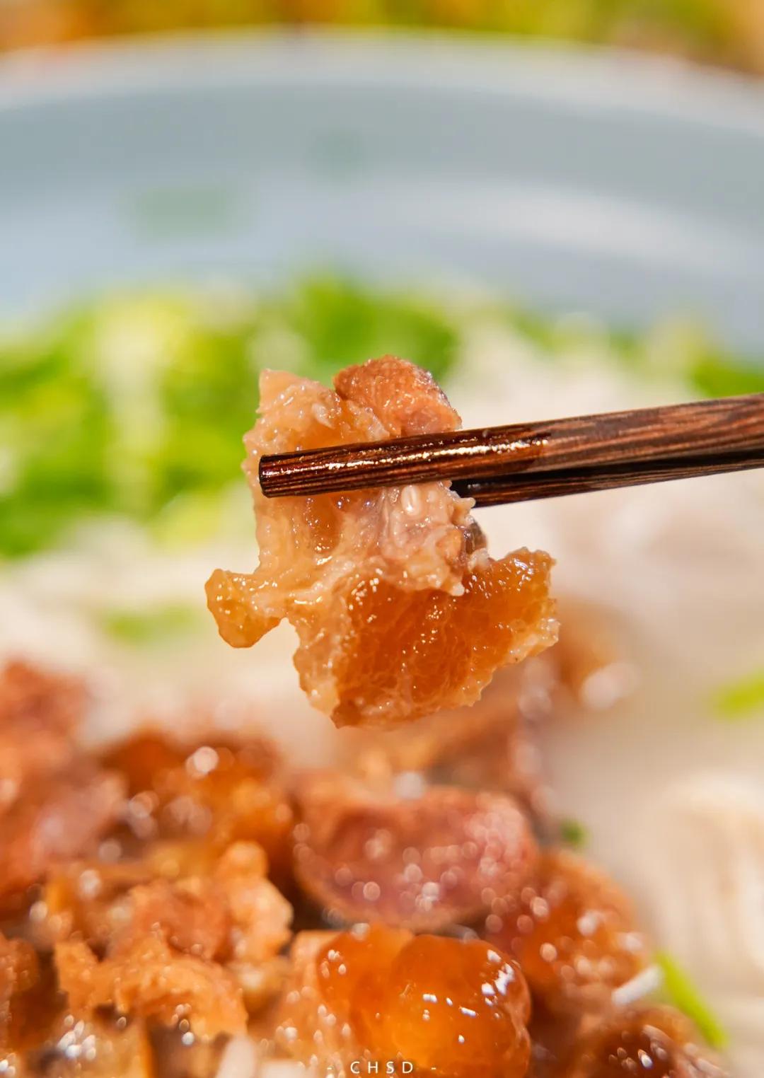 注射胶原蛋白，美容新宠还是风险之选？
