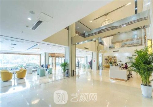 探索美丽新境界，北京美联臣美容医院的科技与艺术融合之旅