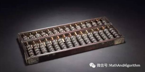 管家婆的智慧，王中王与鉄算盘的故事